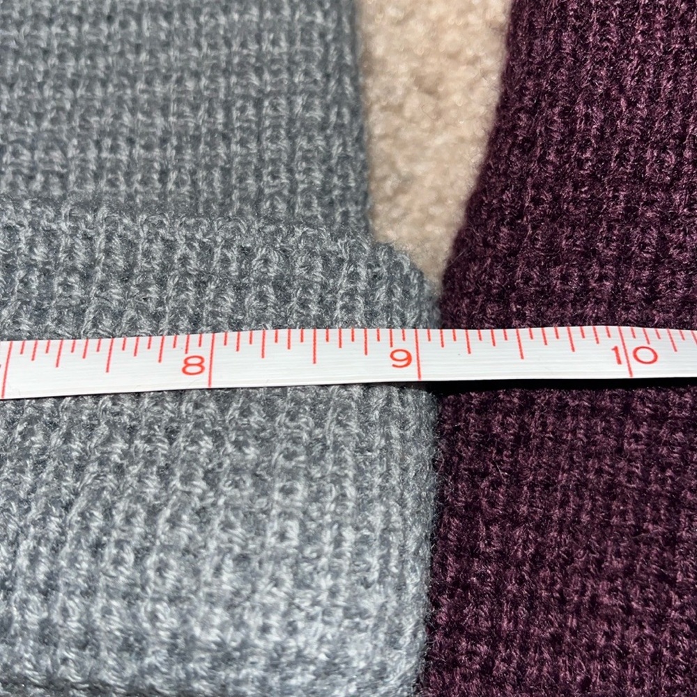 Pair of Knit Beanies - Picture 7 of 8